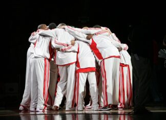 Jak ubierają się koszykarze? Jak ubierają się koszykarze?