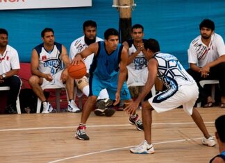 W jakich butach grać w koszykówkę?