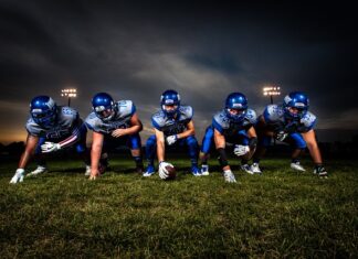 Dlaczego piłkarze mają dziurawe skarpetki?