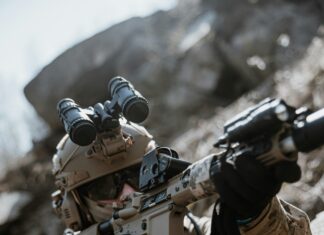 Rękawice taktyczne – jak wpływają na komfort gry w ASG? Rękawice taktyczne